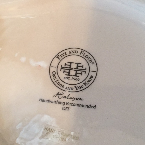 Fits and Floyd ceramic Easter bunny no chips ๐ท๐ท - Picture 4 of 4